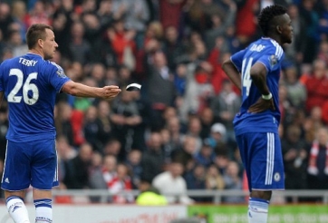 VIDEO: Nhận thẻ đỏ, John Terry thi đấu trận cuối trong màu áo Chelsea?