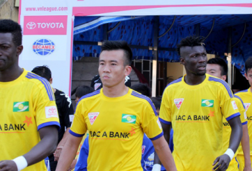 Highlights Thanh Hóa 2-2 SLNA: Kịch tính và đầy tranh cãi!