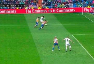 VIDEO: Bàn thắng trong tư thế việt vị rõ ràng của Benzema