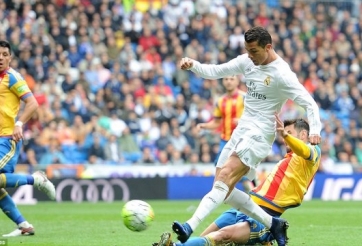 Video bàn thắng: Real Madrid 3-2 Valencia (Vòng 37 - La Liga)