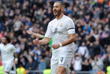 Real Madrid tiếp tục bám đuổi Barca nhờ bàn thắng việt vị