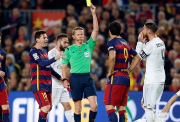 Barca gặp trọng tài không may mắn ở trận cuối La Liga