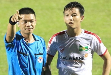 Từ sự cố trọng tài, VPF lên tiếng xin lỗi CLB SLNA