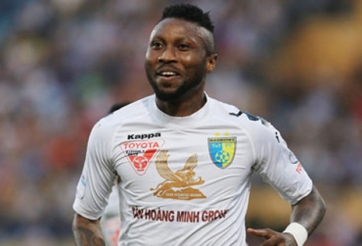 Hoàng Vũ Samson nhận giải Cầu thủ hay nhất tháng 4