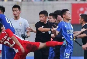 VIDEO: Bạo lực kinh hoàng ở cúp QG Trung Quốc