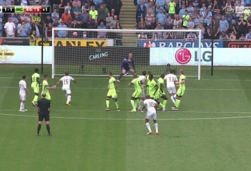 VIDEO: Ayew sút phạt gỡ hòa 1-1 cho Swansea