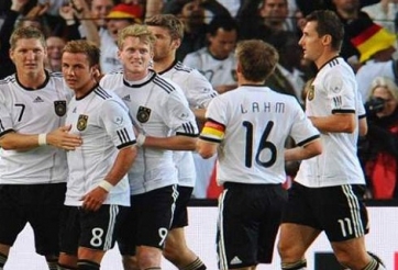 HLV Joachim Low lý giải việc triệu tập ngôi sao Man Utd