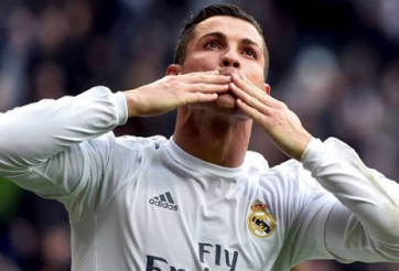Trước trận chung kết cúp C1: Ronaldo chiến đấu cho QBV thứ 4