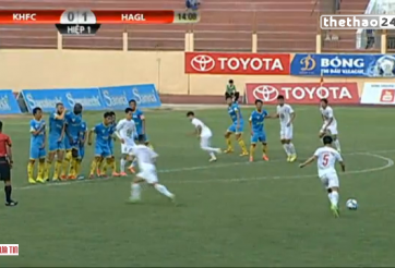 VIDEO: Đông Triều sút phạt đẳng cấp mở tỷ số cho HAGL