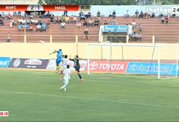 VIDEO: Uche lập cú đúp sau tình huống phòng ngự thảm họa của HAGL