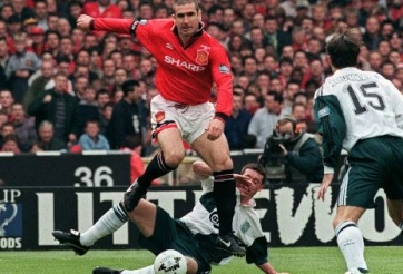 VIDEO: Những pha solo đẳng cấp của Eric Cantona trong màu áo Man Utd