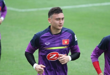 Thủ môn Văn Lâm nói gì sau buổi tập đầu tiên trên ĐT Việt Nam?