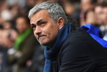 Sau Matic, HLV Mourinho lại nhắm mua sao Chelsea