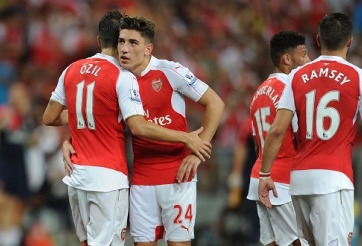 Arsenal ra giá bán trụ cột cho Barca