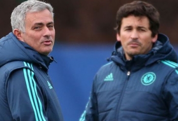 Người đầu tiên đồng ý cùng Mourinho về MU