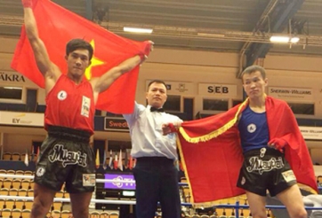 Hạ đối thủ trong 1 phút, Nguyễn Trần Duy Nhất lần 6 vô địch Muay Thái thế giới
