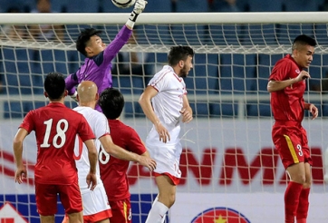 HLV Lê Thụy Hải: ĐT Việt Nam vẫn lộ những sơ hở chết người