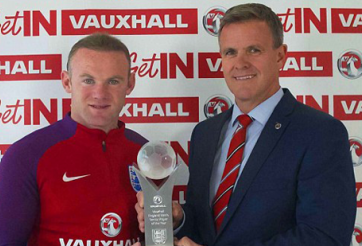 Rooney nhận giải xuất sắc nhất nước Anh