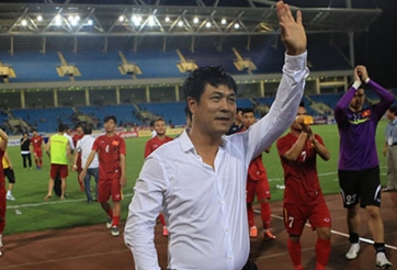 HLV Nguyễn Hữu Thắng hạnh phúc với chiến tích đầu tiên