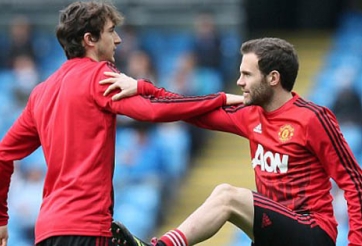 Mata và Darmian trở thành 'vật tế thần' vụ MU chiêu mộ Pogba