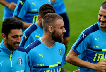 Chuyển nhượng tối 15/6: Chelsea và Man City đại chiến vì đội phó của Juve