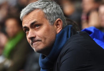 Thêm một cầu thủ Mourinho muốn đẩy khỏi MU