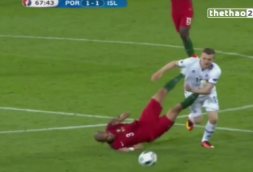 VIDEO: Hành động xấu xí của Pepe với cầu thủ Iceland