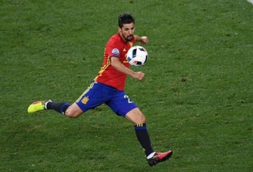 VIDEO: Nolito dứt điểm tinh tế nâng tỷ số lên 2-0 cho Tây Ban Nha