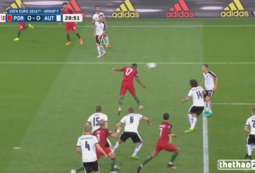 VIDEO: Nani đánh đầu dội cột dọc tuyển Áo