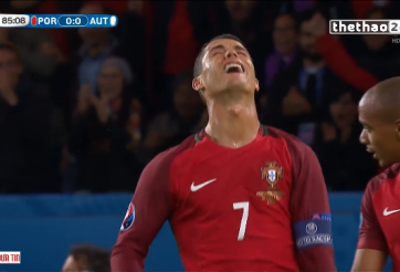 VIDEO: Lần hiếm hoi Ronaldo đưa bóng và lưới đối phương tại Euro 2016