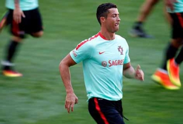 Ronaldo nhận ‘liều thuốc tinh thần’ đặc biệt trước trận gặp Hungary