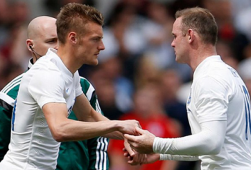 HLV Hodgson nói về thông tin Rooney bất đồng với Vardy