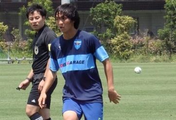 Tuấn Anh ra sân, Yokohama đánh bại Chiba