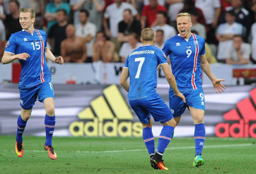 Tin nóng Euro 28/6: Xác định 4 cặp tứ kết; Hodgson từ chức