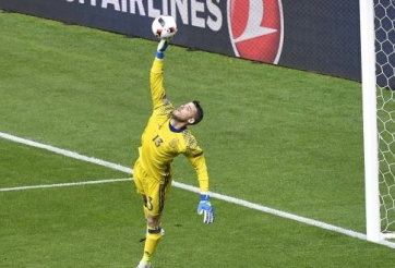 Màn trình diễn của De Gea khiến tuyển Ý phải dùng mẹo để khuất phục