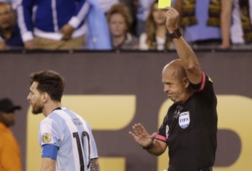 VIDEO: Hành động không đẹp của Messi ở trận chung kết Copa America