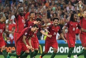 VIDEO: 3 tình huống khiến CĐV Bồ Đào Nha vỡ òa trên sân Velodrome