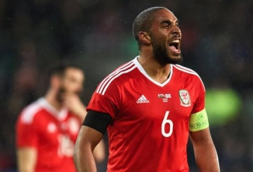 VIDEO: Ashley Williams đánh đầu san bằng tỷ số (Bỉ 1-1 Wales)