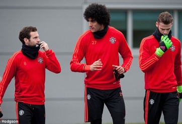 Jose Mourinho chỉ sử dụng 24 cầu thủ mùa tới: Ai đi, ai ở?