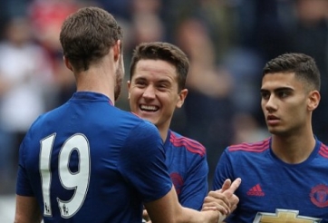 Video bàn thắng: Man Utd 2-0 Wigan (Giao hữu)