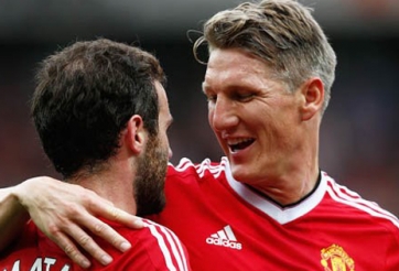 Chuyển nhượng MU: Cầu thủ đầu tiên rời MU, James muốn tới United