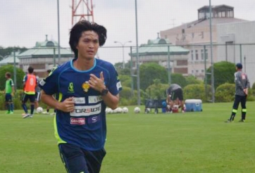 VIDEO: Tuấn Anh tập riêng vì chấn thương ở Yokohama