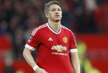 Man Utd gặp khó khăn trong việc bán Schweinsteiger
