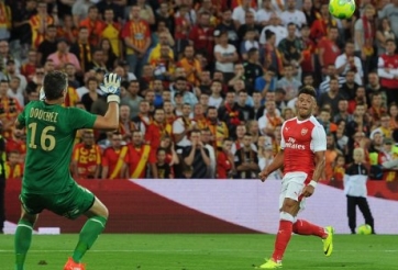 Video bàn thắng: Lens 1-1 Arsenal (Giao hữu)