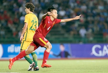VIDEO: Nguyễn Huỳnh Sang mở tỷ số cho U16 Việt Nam vs U16 Australia