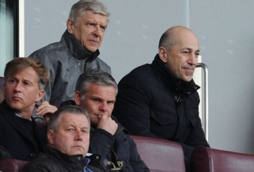 Arsenal thi đấu nhạt nhòa, HLV Wenger quyết tậu sao bự