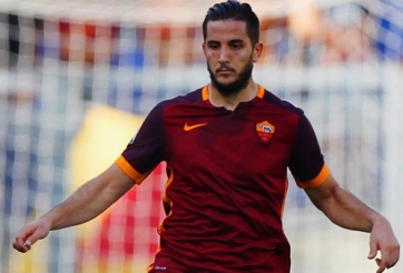 MU, Man City và Chelsea đại chiến vì siêu hậu vệ