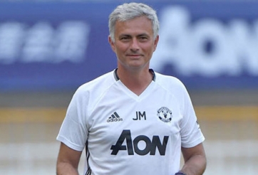 Chuyển nhượng tối 25/7: Mourinho quyết mua thêm hậu vệ