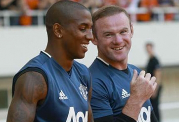 Rooney tiết lộ cầu thủ nhanh và chậm nhất ở MU