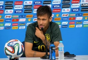 Neymar bất ngờ lên tiếng về Messi với truyền thông